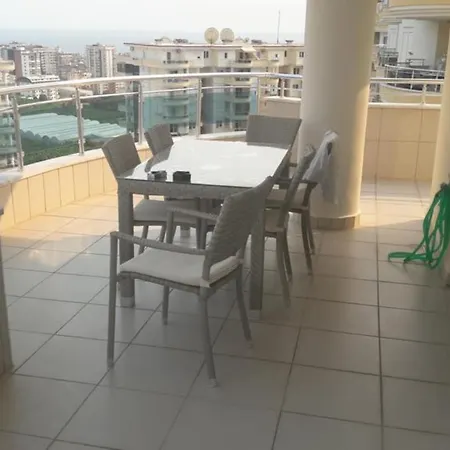 A Luxury Flat In A Complex In Daire Alanya