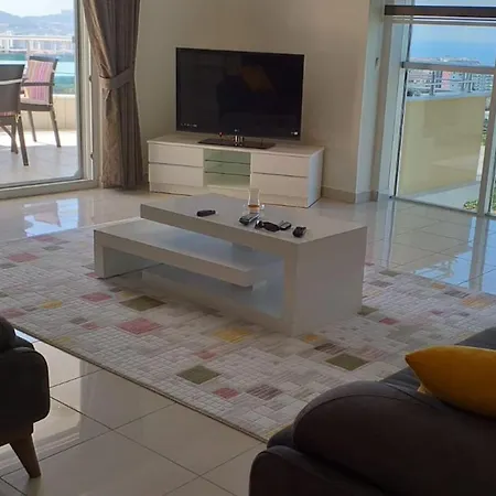 Apartment A Luxury Flat In A Complex In Alanya