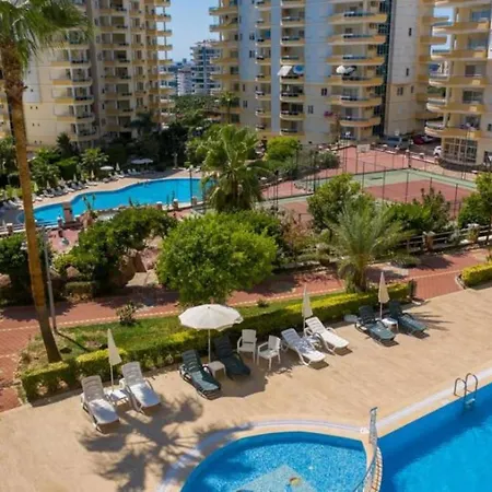 Daire A Luxury Flat In A Complex In *
