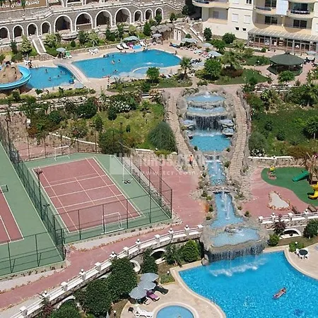 Apartment A Luxury Flat In A Complex In Alanya